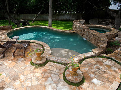 Pool deck with earth tones